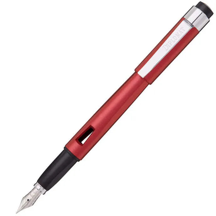 Diplomat Magnum Fountain Pen - Burned Red
