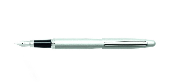 Sheaffer 9400 VFM Fountain Pen (Medium) Silver with Chrome-Plated Trim