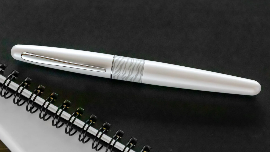 Pilot MR 2 Animal Collection Fountain Pen - White Tiger