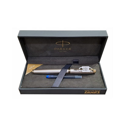 Parker IM Monochrome Champagne Trim Fountain Pen – Medium