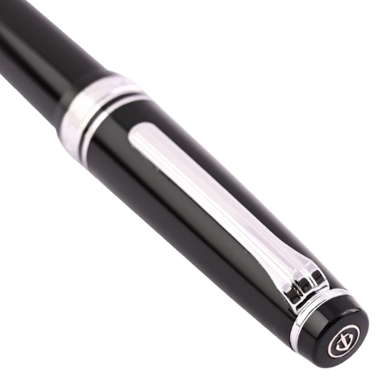 Sailor Professional Gear Slim Fountain Pen -  Black with Rhodium-plated Trims(14K Medium)