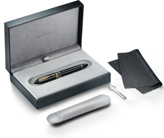 Sheaffer Balance III E893 Glossy Black Fountain Pen with Gold-plated PVD Trims